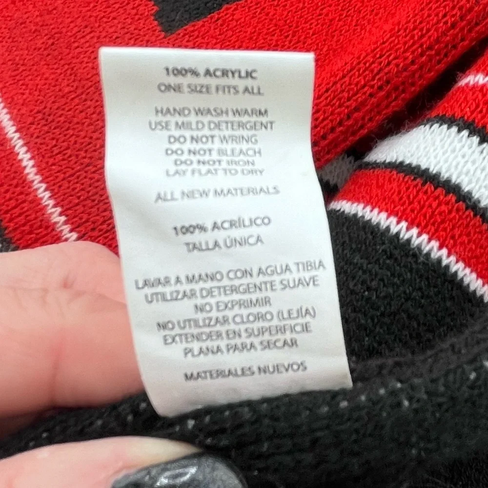 CHICAGO BLACKHAWKS NHL red/black winter fringe scarf